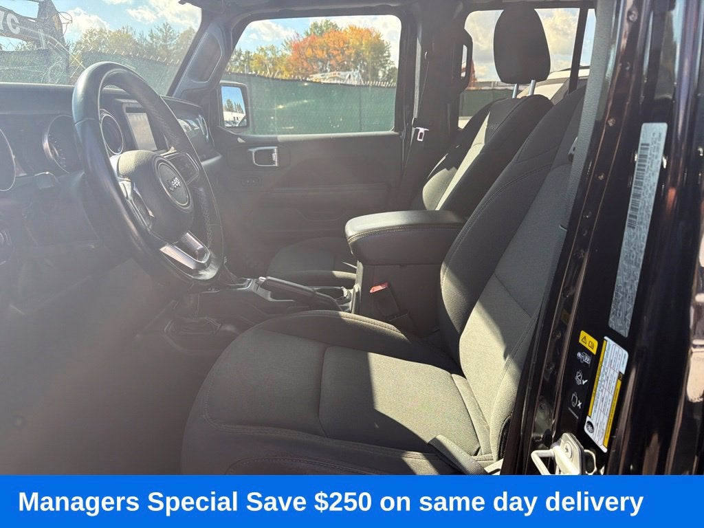 2020 Jeep Wrangler Unlimited Sahara