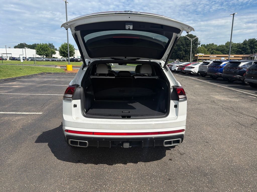 2024 Volkswagen Atlas Cross Sport 2.0T SEL Premium R-Line