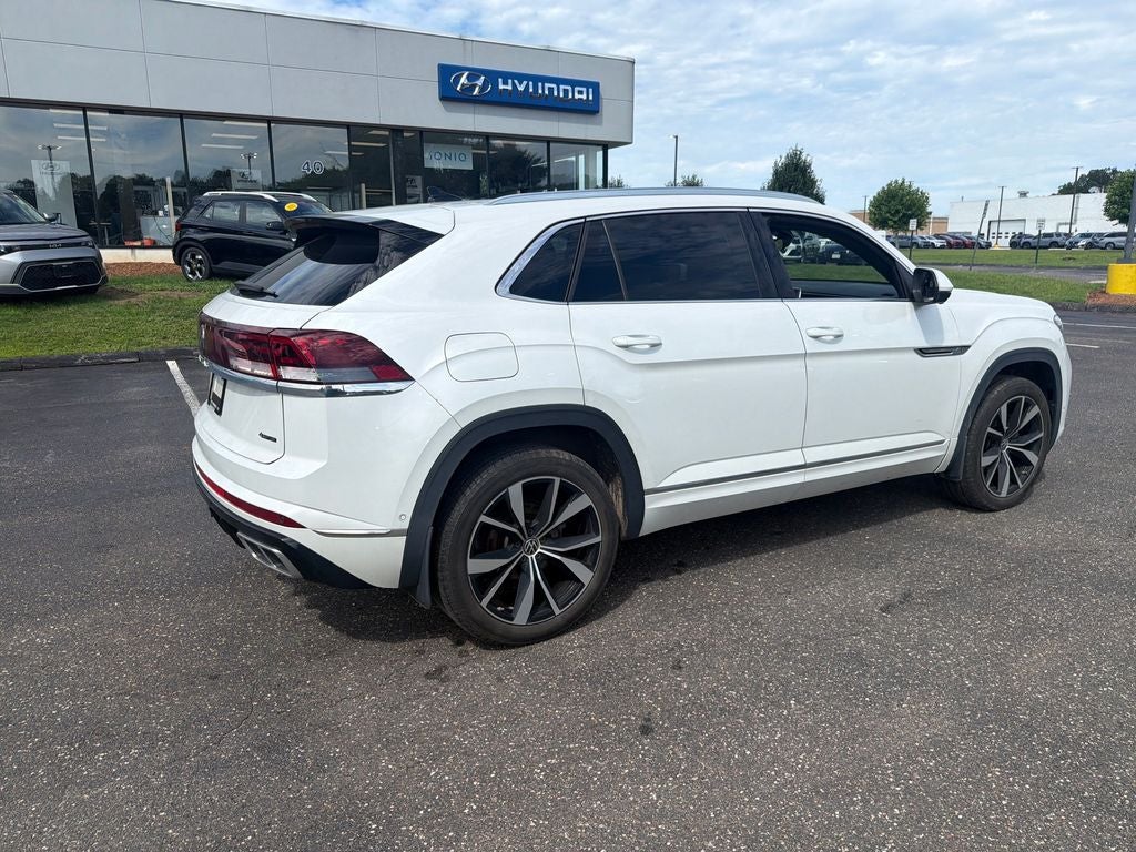 2024 Volkswagen Atlas Cross Sport 2.0T SEL Premium R-Line