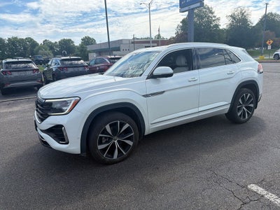 2024 Volkswagen Atlas Cross Sport 2.0T SEL Premium R-Line