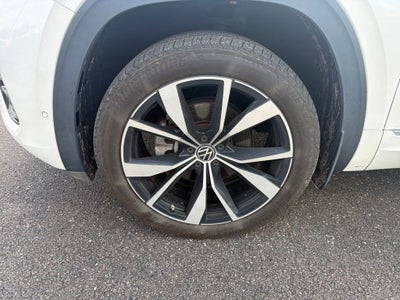 2024 Volkswagen Atlas Cross Sport 2.0T SEL Premium R-Line
