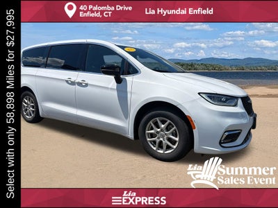 2025 Chrysler Pacifica Select