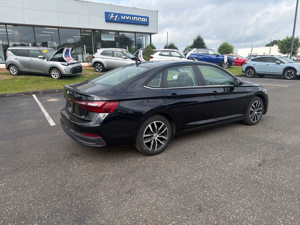 2025 Volkswagen Jetta 1.5T SE
