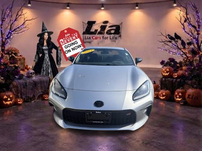 2024 Toyota GR86 Premium