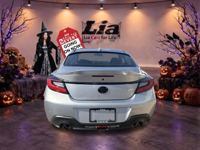 2024 Toyota GR86 Premium