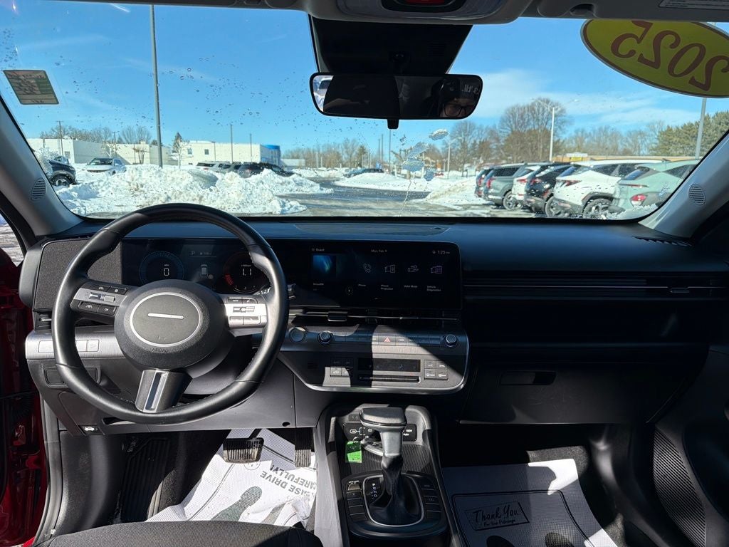 2025 Hyundai Kona SEL