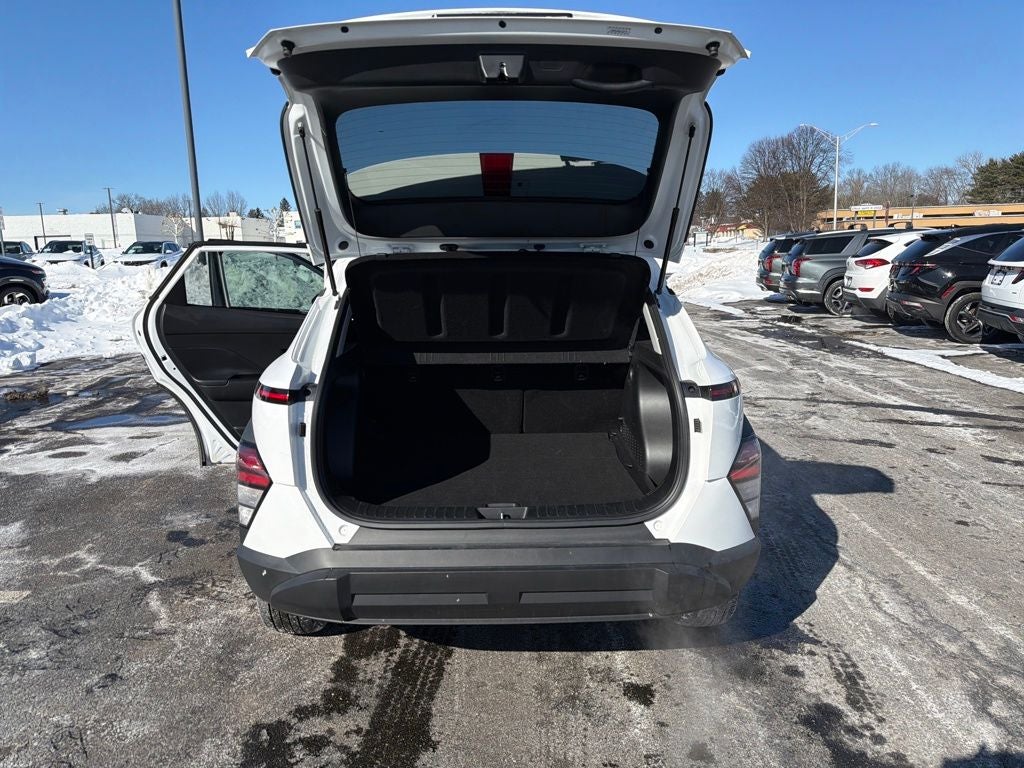 2025 Hyundai Kona SEL