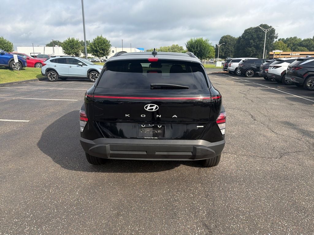 2025 Hyundai Kona SEL