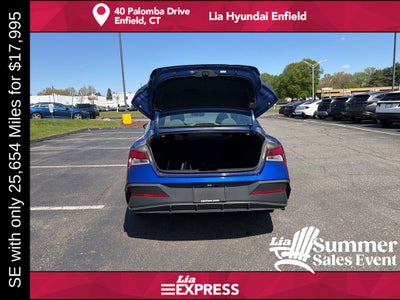 2024 Hyundai Elantra SE
