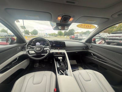 2025 Hyundai Elantra Limited
