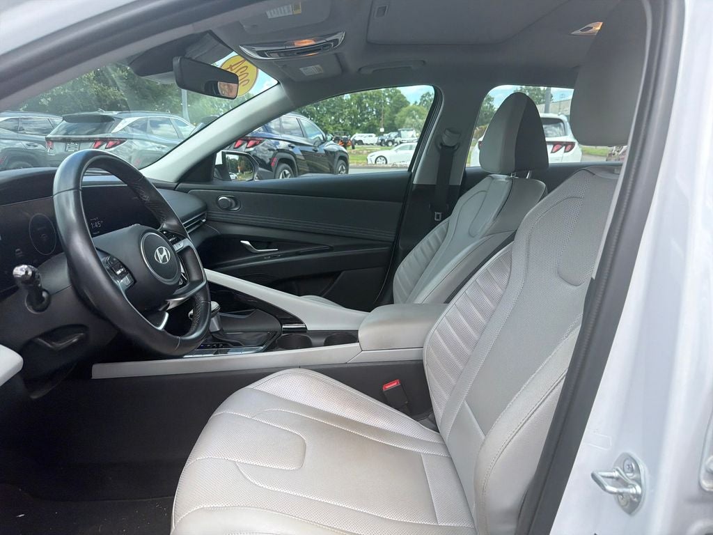 2024 Hyundai Elantra Limited
