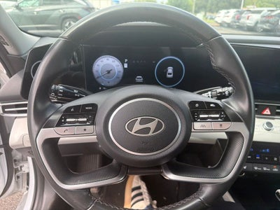 2024 Hyundai Elantra Limited