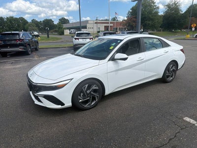 2024 Hyundai Elantra Limited