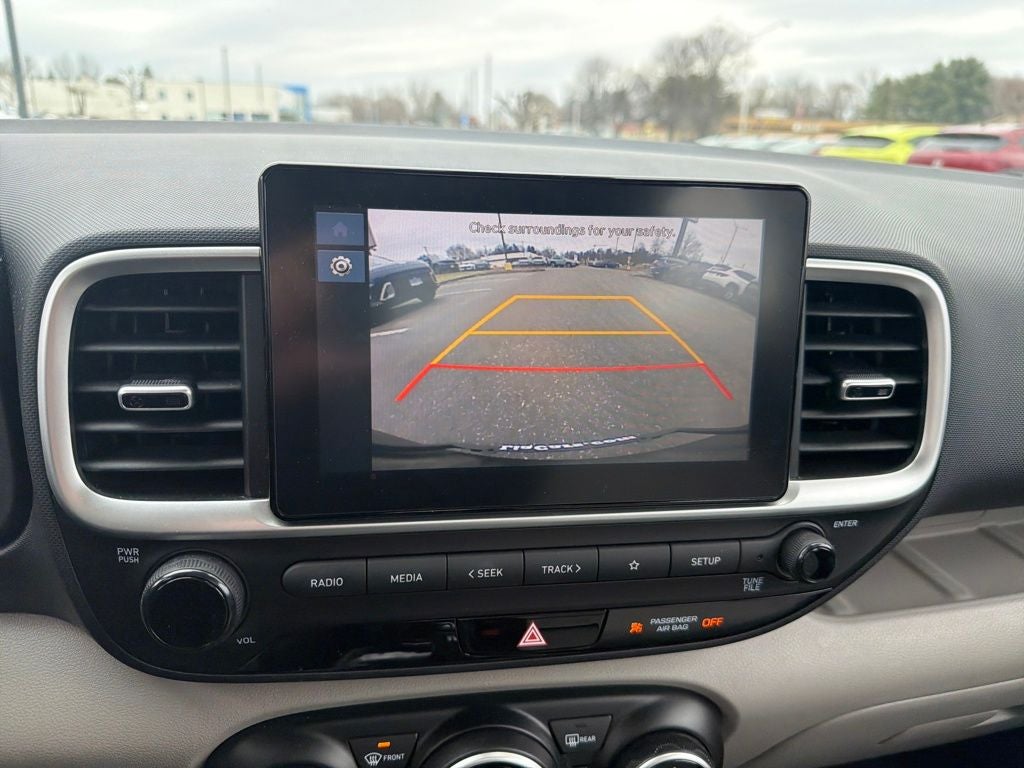 2023 Hyundai Venue SEL