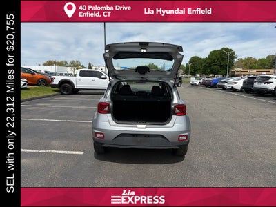 2025 Hyundai Venue SEL