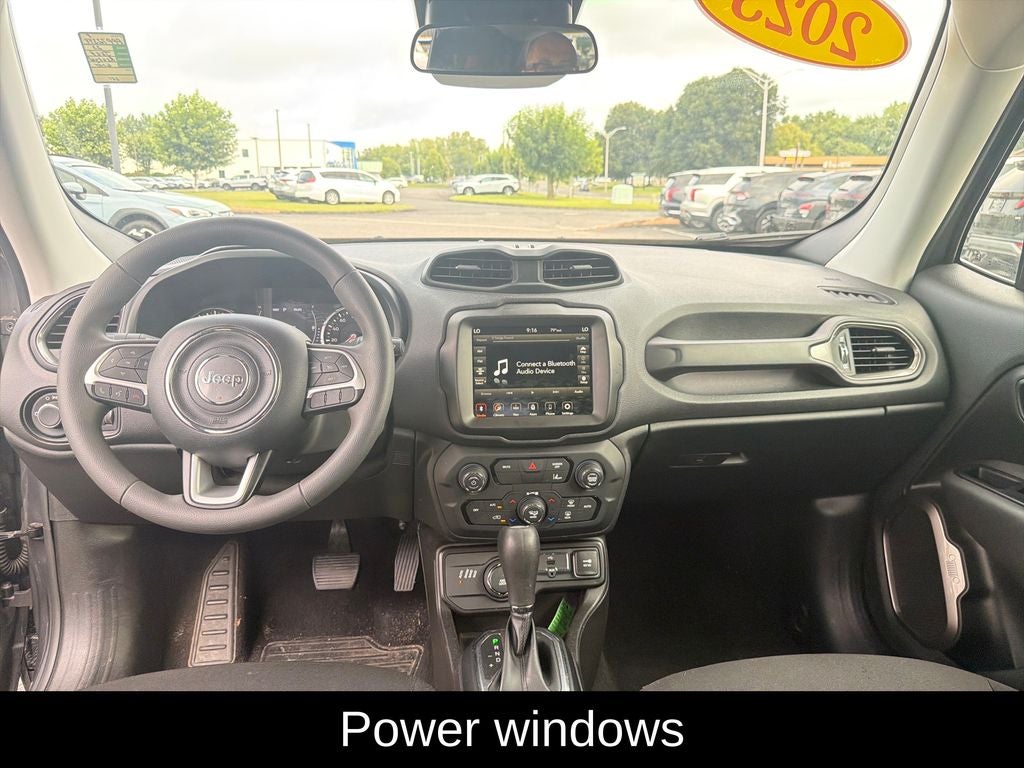 2023 Jeep Renegade Latitude