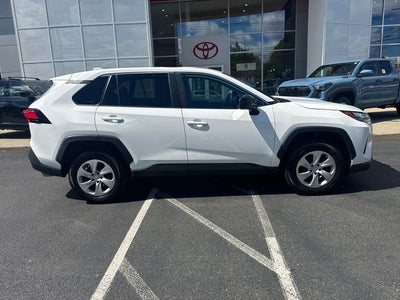 2023 Toyota RAV4 LE