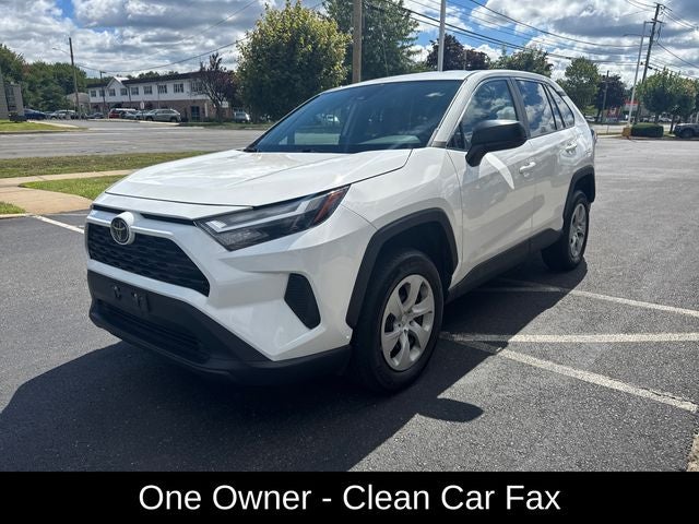 2023 Toyota RAV4 LE