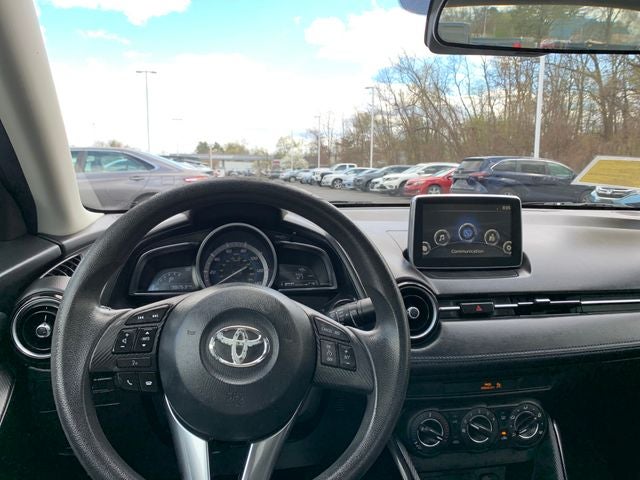 2017 Toyota Yaris iA Base