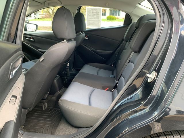 2017 Toyota Yaris iA Base