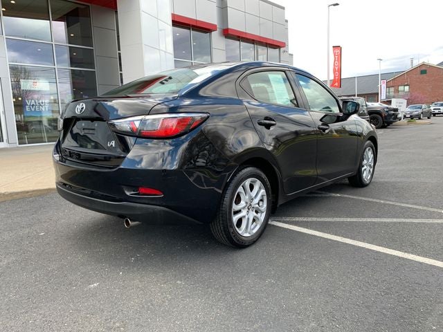 2017 Toyota Yaris iA Base