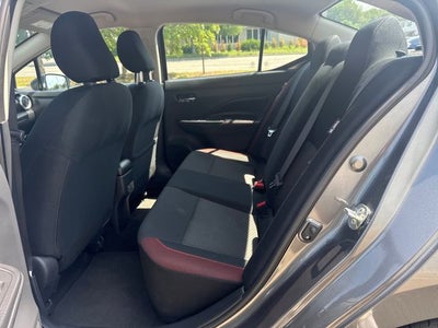 2024 Nissan Versa 1.6 SR