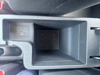 2024 Nissan Versa 1.6 SR