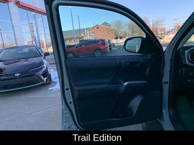 2022 Toyota Tacoma SR5 V6