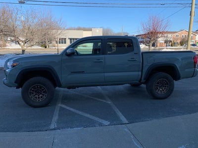 2022 Toyota Tacoma SR5 V6