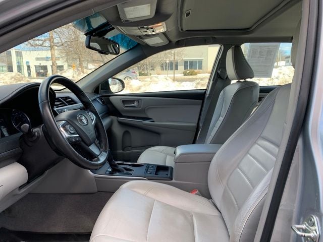 2017 Toyota Camry Hybrid XLE