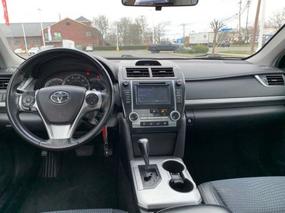 2014 Toyota Camry SE