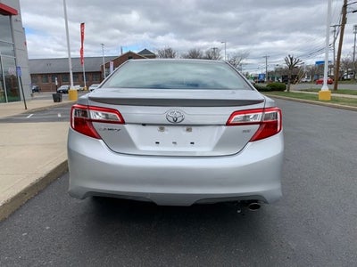 2014 Toyota Camry SE