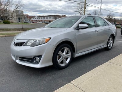 2014 Toyota Camry SE