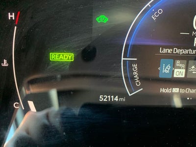 2025 Toyota Camry SE Hybrid