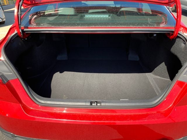 2025 Toyota Camry SE Hybrid