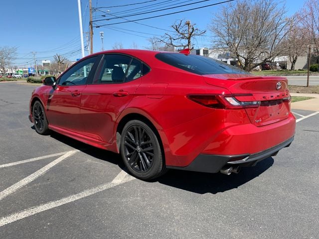 2025 Toyota Camry SE Hybrid