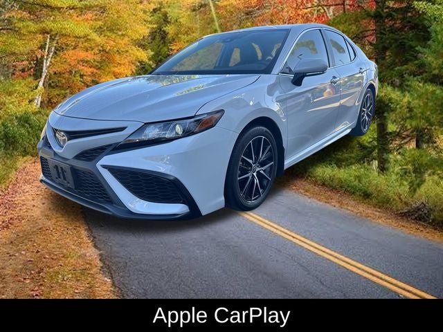 2024 Toyota Camry Hybrid SE