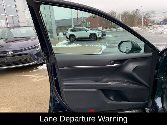 2021 Toyota Camry Hybrid SE