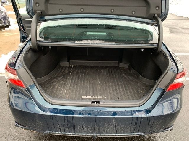 2021 Toyota Camry Hybrid SE