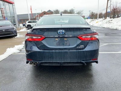 2021 Toyota Camry Hybrid SE