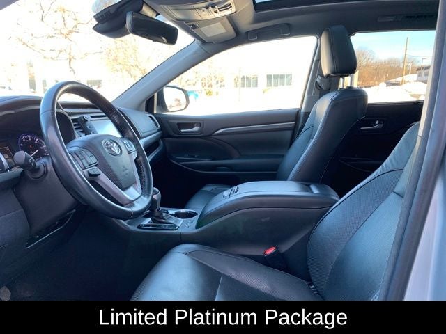 2017 Toyota Highlander Hybrid Limited Platinum