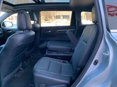2017 Toyota Highlander Hybrid Limited Platinum