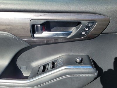 2022 Toyota Highlander Platinum