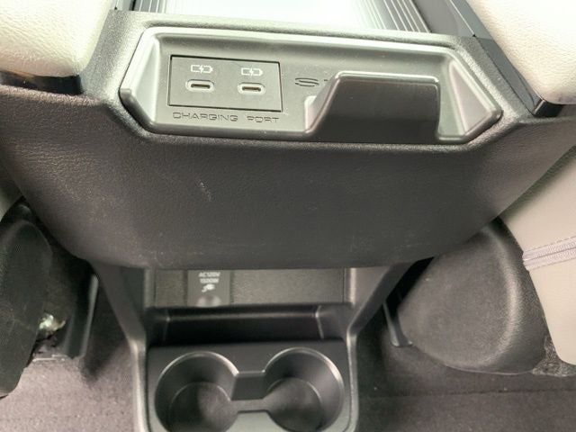 2025 Toyota Sienna XLE 7 Passenger