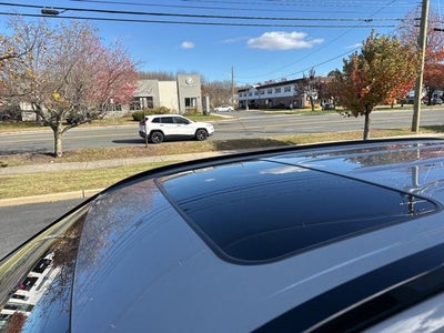 2024 Toyota Highlander Hybrid XLE