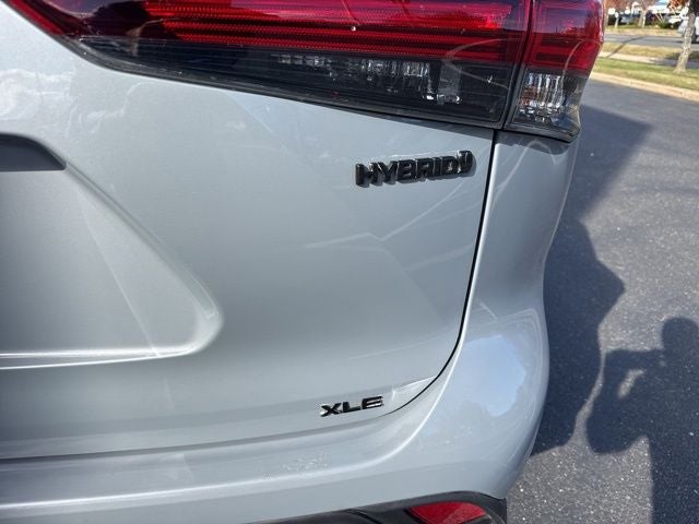 2024 Toyota Highlander Hybrid XLE