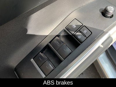 2025 Toyota Highlander LE AWD