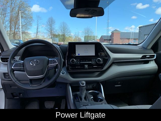 2025 Toyota Highlander LE AWD