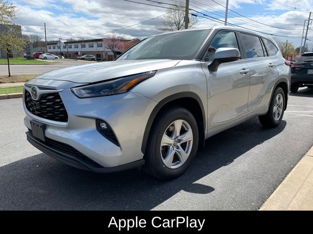 2025 Toyota Highlander LE AWD