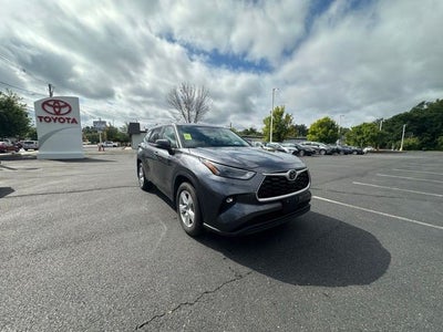 2024 Toyota Highlander LE